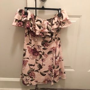 Small off the shoulder floral dress. Worn 1x.